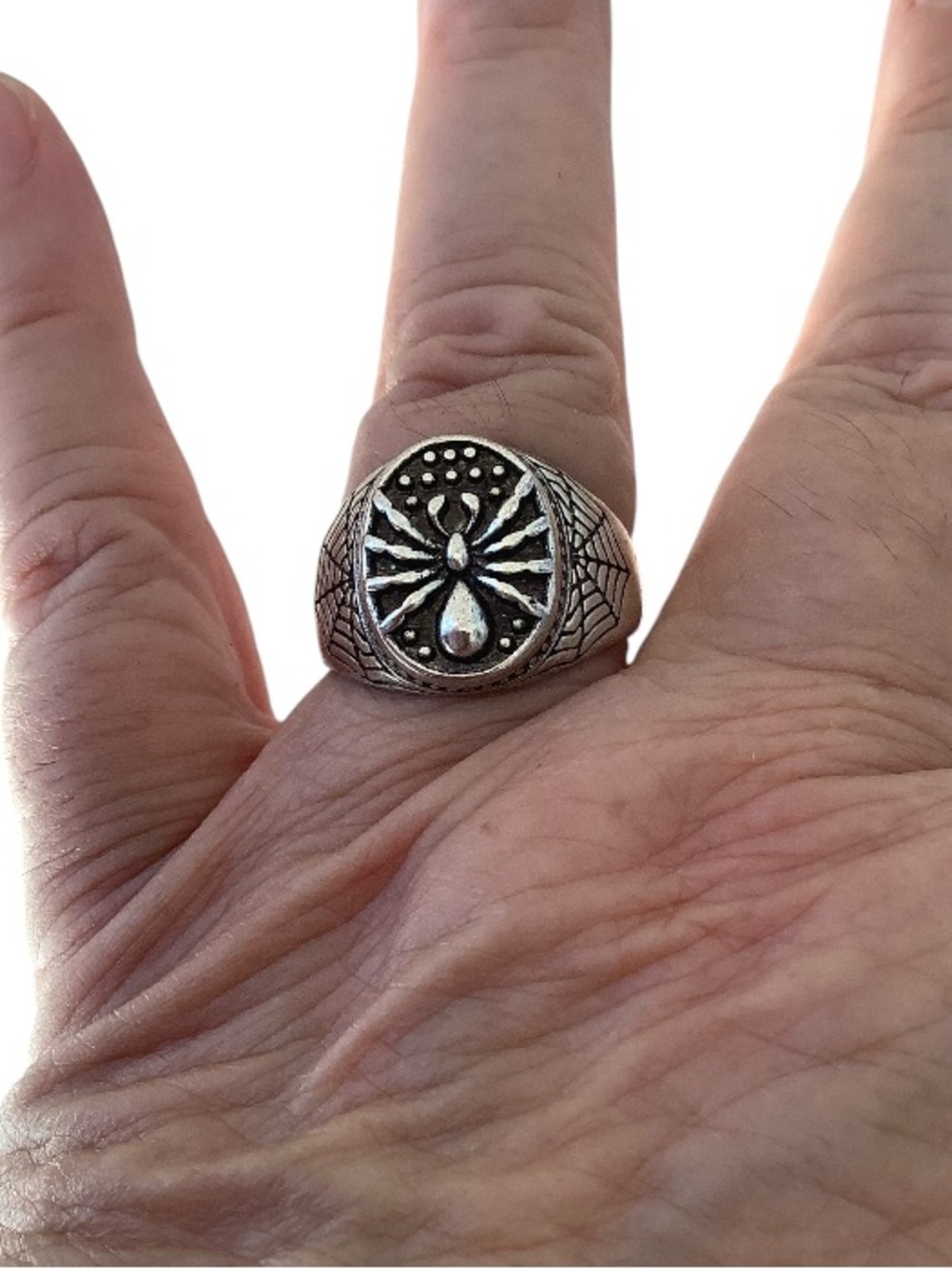 Gothic Spider unisex statement ring - Silver plated Size 11